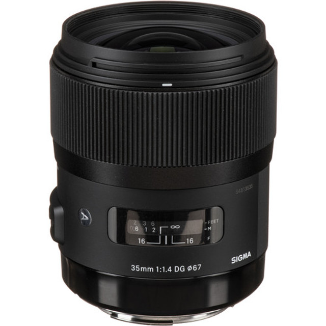 Sigma 28mm f/1.4 DG HSM Art Lens
